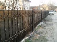 Забор комбинированный.